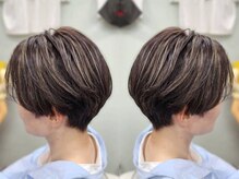 プレイン バーバー(PLAIN BARBER)の雰囲気（白髪ぼかしハイライトで白髪をなじませ明るさをプラス☆）