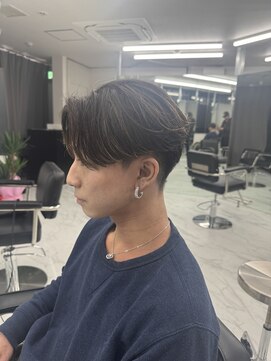 ハイプ(HYPE) ナチュラルマッシュ/センターパート/ニュアンスパーマ/メンズ