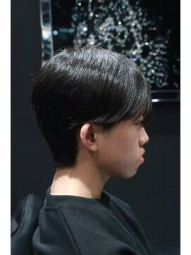 イズミプラス(IZUMI+) 曲がる縮毛矯正