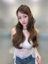 リリー(Lilley)&nbsp;マロンベージュ×小顔レイヤー×韓国風巻き【ayana】