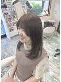 セミロングレイヤー