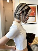 ルーム(Loom.)&nbsp;デザインカラーコントラストハイライト切りっぱなしボブ