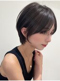 ハイライト白髪ぼかしダブルカラーインナーカラーショートボブ