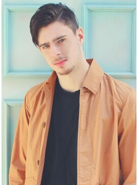 ジジバイワースホワイル(jiji by WORTH WHILE) 刈り上げセンターパートサーフカール波巻きツイストスパイラル