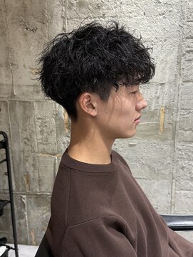 ニアウ 太田店(Niau) MEN’S HAIR/波巻きツイストスパイラル/リバースセンターパート
