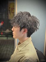 レオヘアワークス(LEO HAIR WORKS) ツイストスパイラルパーマ 新潟床屋 メンズサロン バーバー