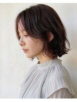 ヌードルバイコア(noodle by CoRe.gn)&nbsp;大人ひし形ショートボブ白髪ぼかしハイライト小顔効果