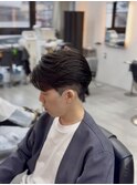 センターパート（ショートスタイル）