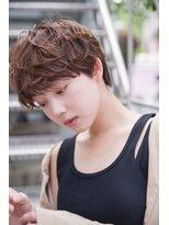 エース (ACE) ACE ショートボブ×グロスカラー