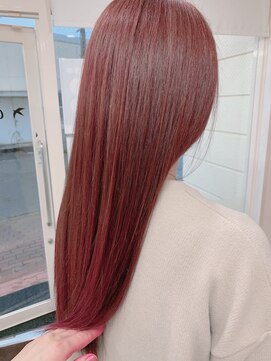 ヘアーアンドメイク カナン(HAIR&MAKE CANAAN) ロングレッドヘアー