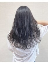 しっかりとしたカウンセリングで理想のカラーを共有します♪