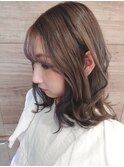 ミディアムボブ