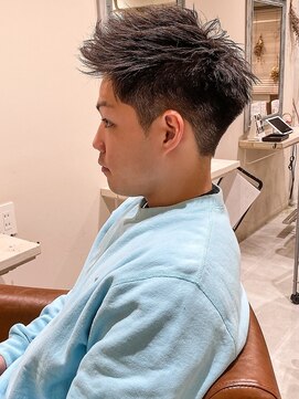 フレームプラス 御堂筋難波店(FRAME +) 【FRAME/難波/全席個室】ジェットモヒカン刈り上げツーブロック