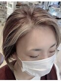 すっきり丸みショートボブ フェイスフレーミング白髪ぼかし