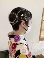 リリィ ヘアデザイン(LiLy hair design) 卒業式　ショート　袴　アレンジ