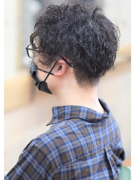 ベルナ(BELUNA) BELUNA パーマ　ツーブロックスタイル☆