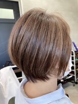 エミヘアー(emmi hair)&nbsp;前下がりショートボブ