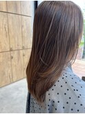 フェイスレイヤー×柔らかグレージュ