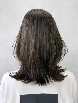 アイティー バイ アルバム 浦和店(IT by ALBUM) 外ハネミディアムレイヤー_マチルダボブピンクベージュ_ba463331