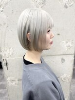 スノットバイガルテ(SNOT by GARTE) 切りっぱなしボブ/グレージュ/ホワイトベージュ/ホワイトカラー