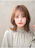 30代40代50代大人かわいい美髪ペールベージュ外ハネボブ