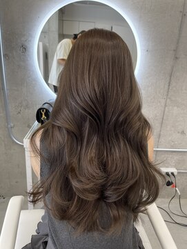 アイシー 表参道(ICY) ●ブリーチなしシルバーアッシュベージュミルクティーオリーブ