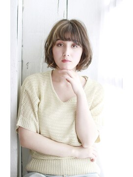 マーブルズ 横浜店(marbles) 顎ラインボブ/くすみベージュ/外国人風カラー[横浜]