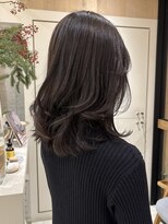 シーア(ciia)&nbsp;ニュアンスカラー ブルーカラー 暗髪カラー 艶カラー