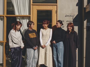 エニィ 錦糸町(enny)の写真/女性スタイリスト多数在籍！なりたい雰囲気、髪のお悩みなど女性ならではの目線でヒアリング・施術します！
