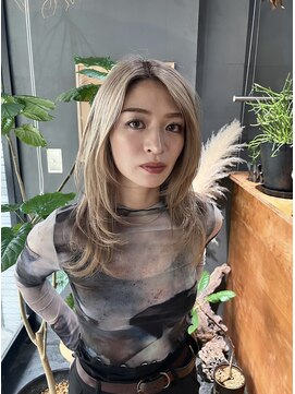 ルーシーバイパム 恵比寿(Lucy by PAM.) レイヤーカットに合うブロンドカラー