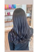 イヤリングカラー×ピンクカラー似合わせカットセミロング