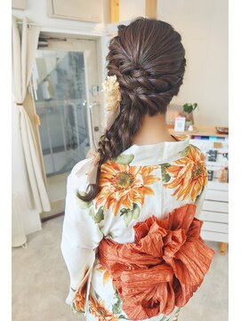 トパーズ(topaz) サイド編みおろし