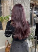 レイヤーカット×深みのあるピンクカラー