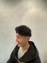 ロア(ROAR) ツイストスパイラルパーマ