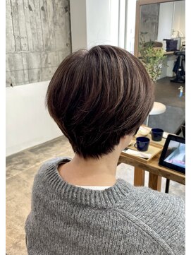 サイ(sai) 大人女性　ショートスタイル