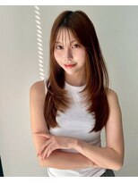 ユーフォリア エヌ 池袋サンシャイン通り店(Euphoria +n)&nbsp;レイヤーロング くびれ巻き アッシュブラウン