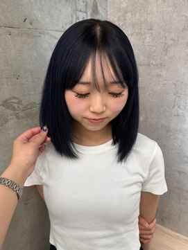 アロ 梅田(alo) ブリーチでつくるブルーブラック