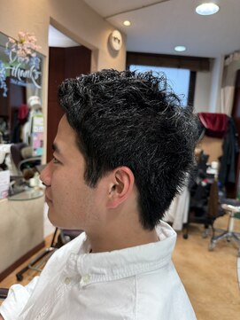 ヘアープレイス 美 遊 人(HAIR PLACE) ラフショート