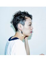 サリバン(Sullivan)&nbsp;「女性のカリアゲ＆パーマ」Sulliuvan 千葉