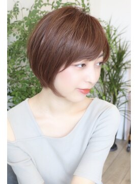 アイ(I.) 30代からの大人女性におすすめ前下がりショートボブ　川口