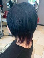 ミーティア バイ クアトロ(Meteor By QUATRO)&nbsp;くびれボブ×インナーピンク