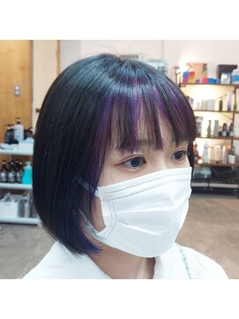 チチヘアーワークス(titi HAIR WORKS) バングインナーカラー