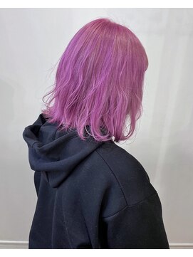 ホワイト 梅田(white) #ビビットピンク