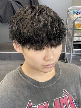 フィフス 渋谷(fifth) メンズマッシュ波巻きスパイラルパーマツイストスパイラルパーマ