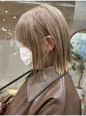 ナチュラルボブミニボブミルクティーベージュ切りっぱなしボブ