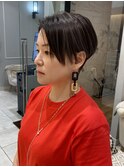 刈り上げ/ハイライト/白髪ぼかし/ツーブロック/ハンサムショート