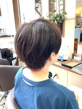 コア フィール ア デイ(COIFFURE A DAY) 【見附今町M3D髪質改善】