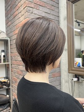 ブリッツバイレボ 船橋(BLITZ by REVO) 大人ショートヘア/くびれショート