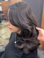 エッセンザ 梅田(ESSENZA)&nbsp;ボリュームup 暗髪　レイヤーカット