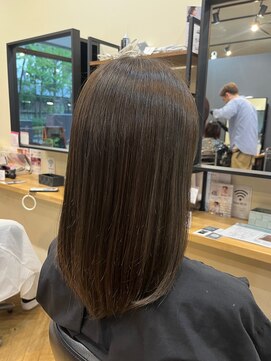 アルター(aL ter) オリーブグレージュ［ホワイトグレージュ/ミニウルフ］長野歌穂